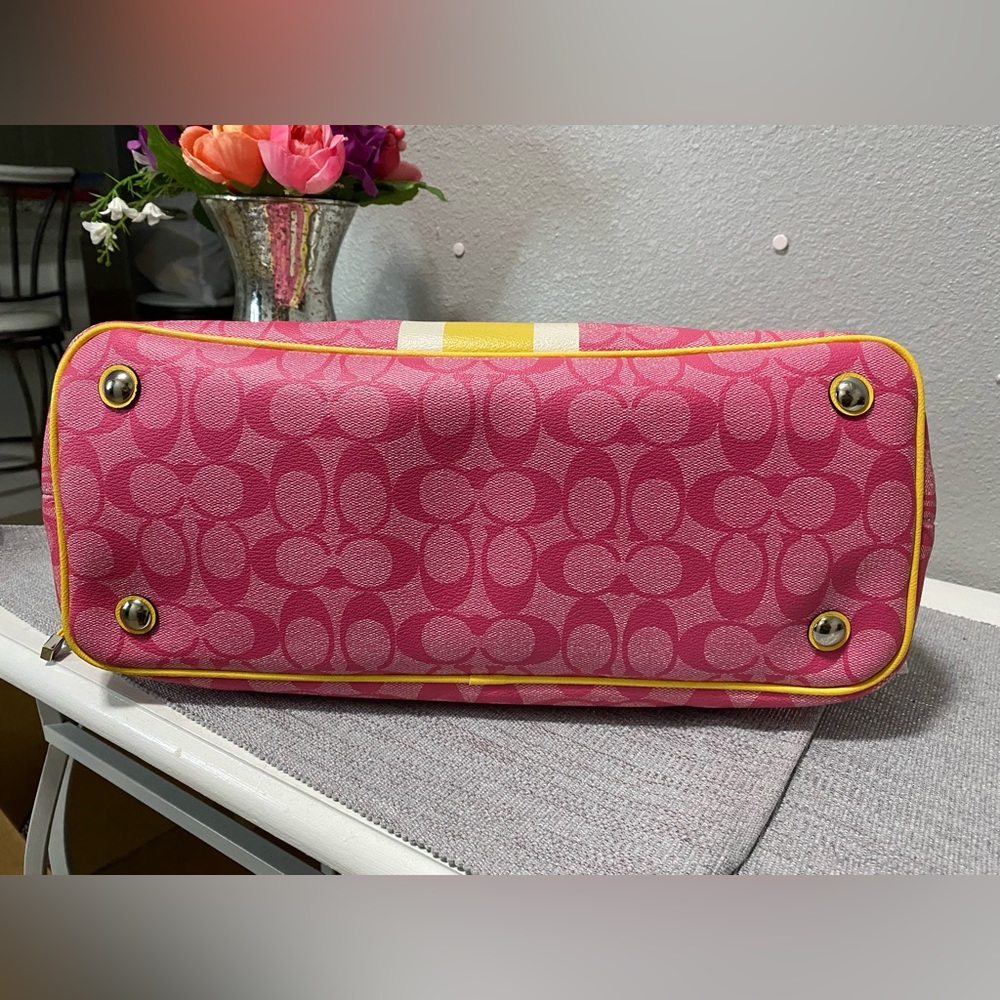 Coach handbag - Picture 5 of 15